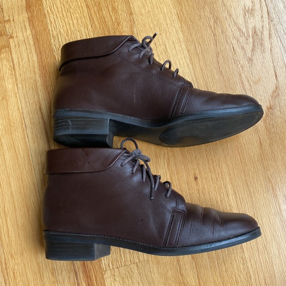 Boots - Picture 2 of 6